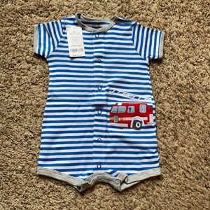 Infant boys short pant fire truck romper NWT